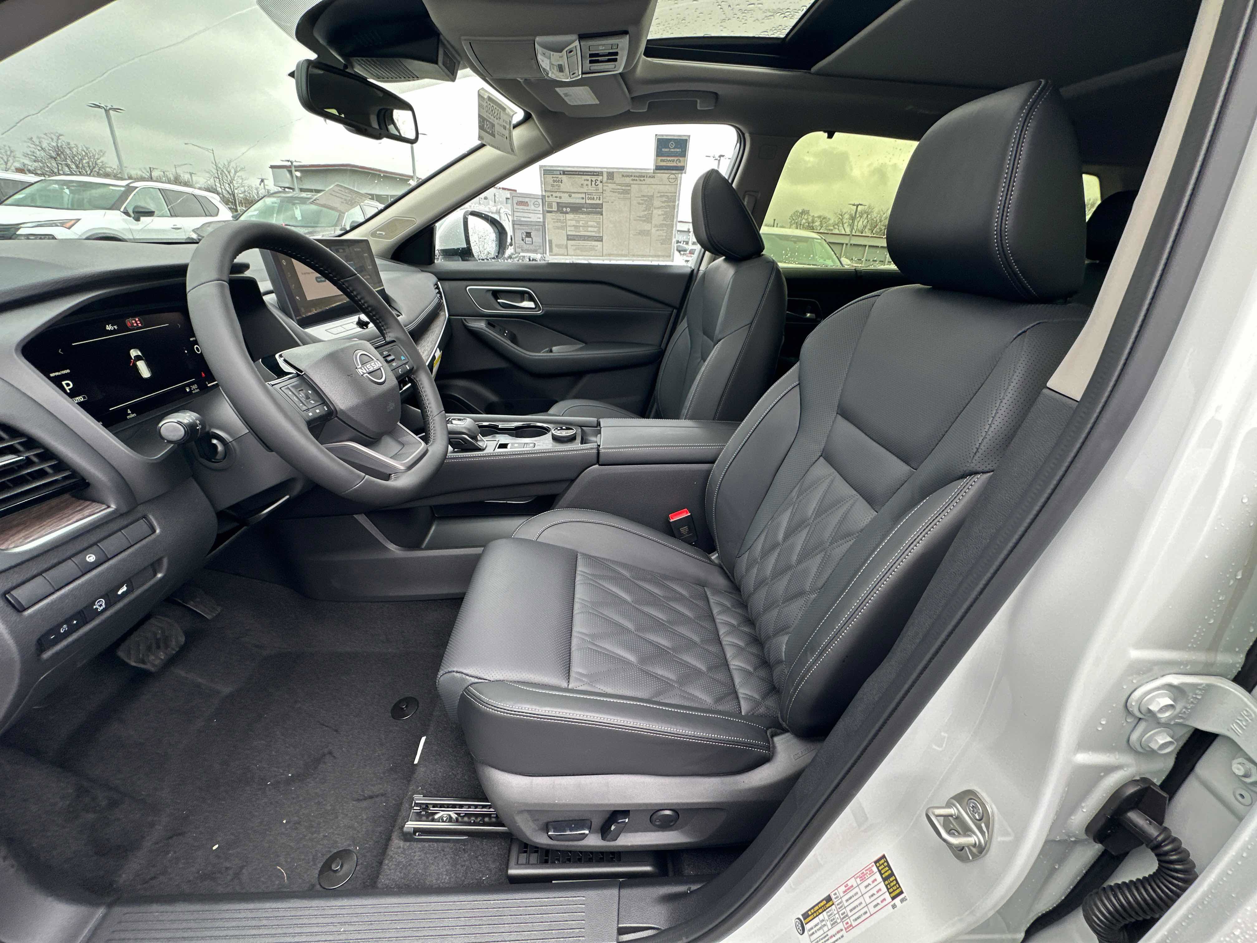 New 2026 Nissan Rogue Platinum image 25