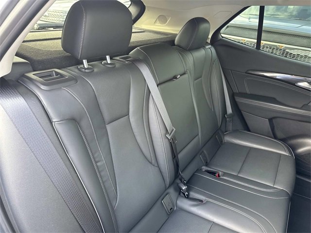 Used 2021 Buick Envision Essence w/ Sport Touring Package image 12