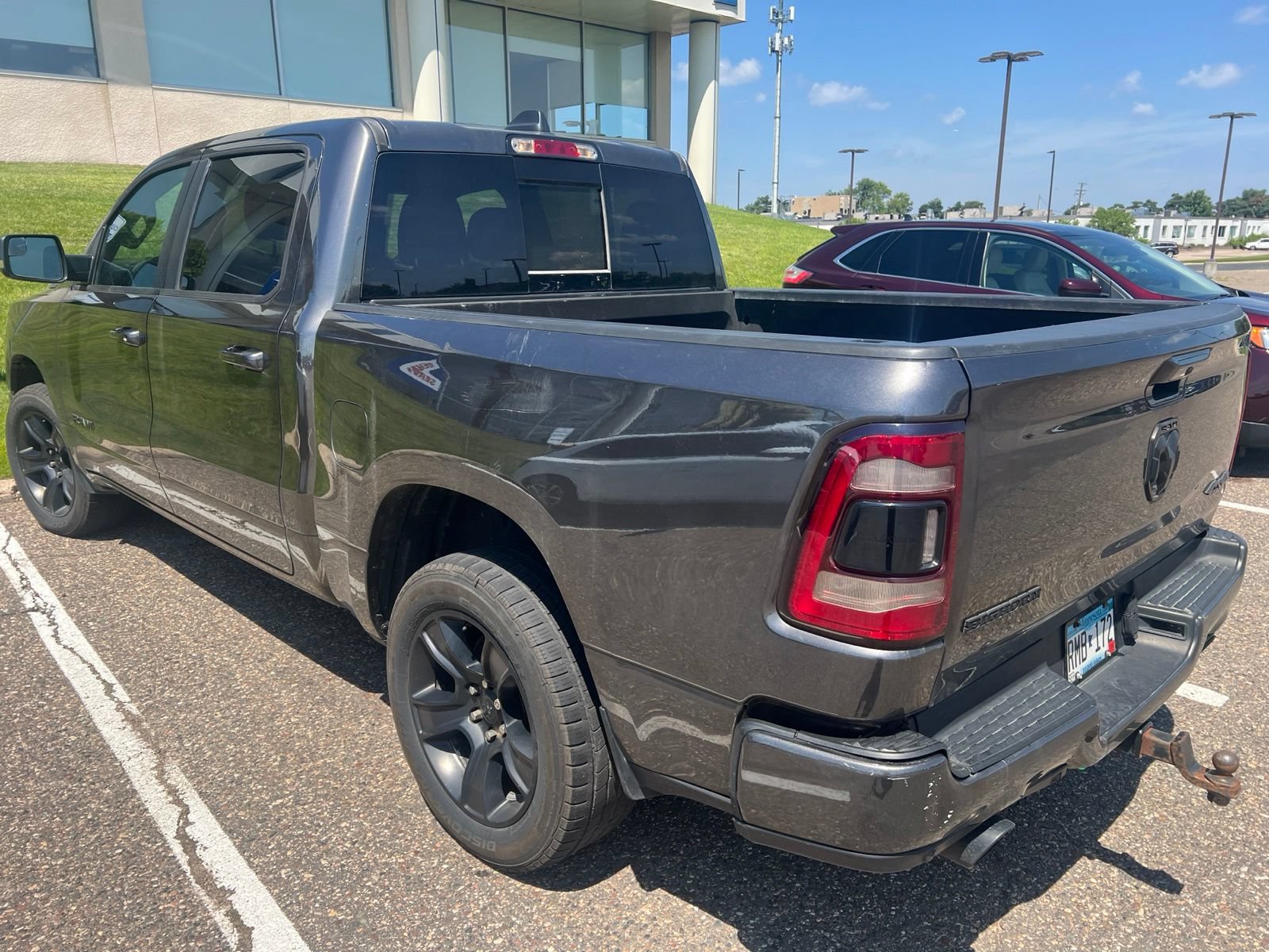 Used 2021 RAM 1500 Big Horn AWD/4WD image 4