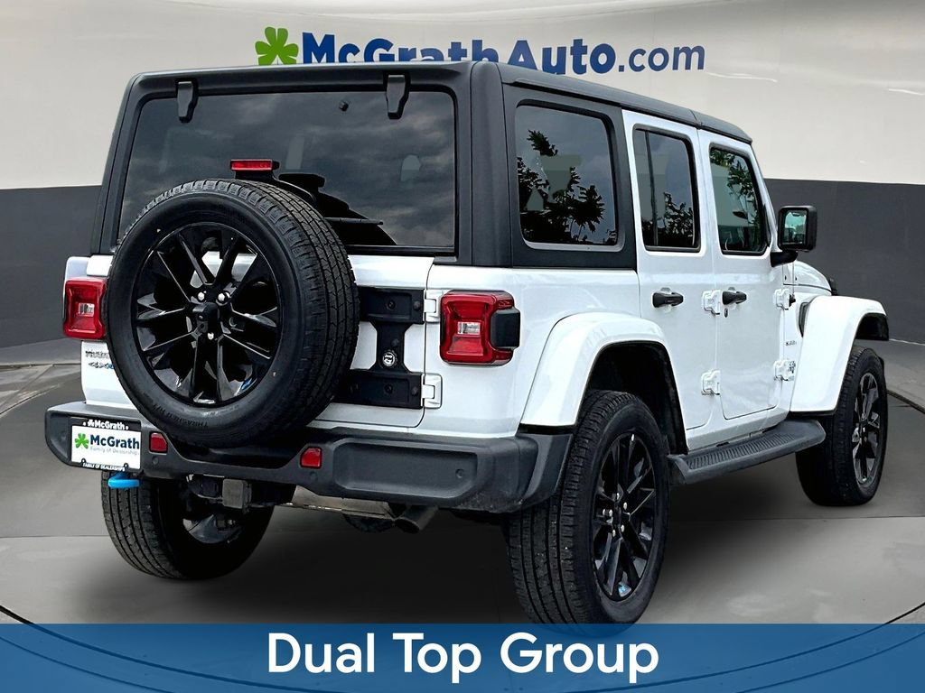 Used 2022 Jeep Wrangler Unlimited Sahara w/ Dual Top Group AWD/4WD image 8