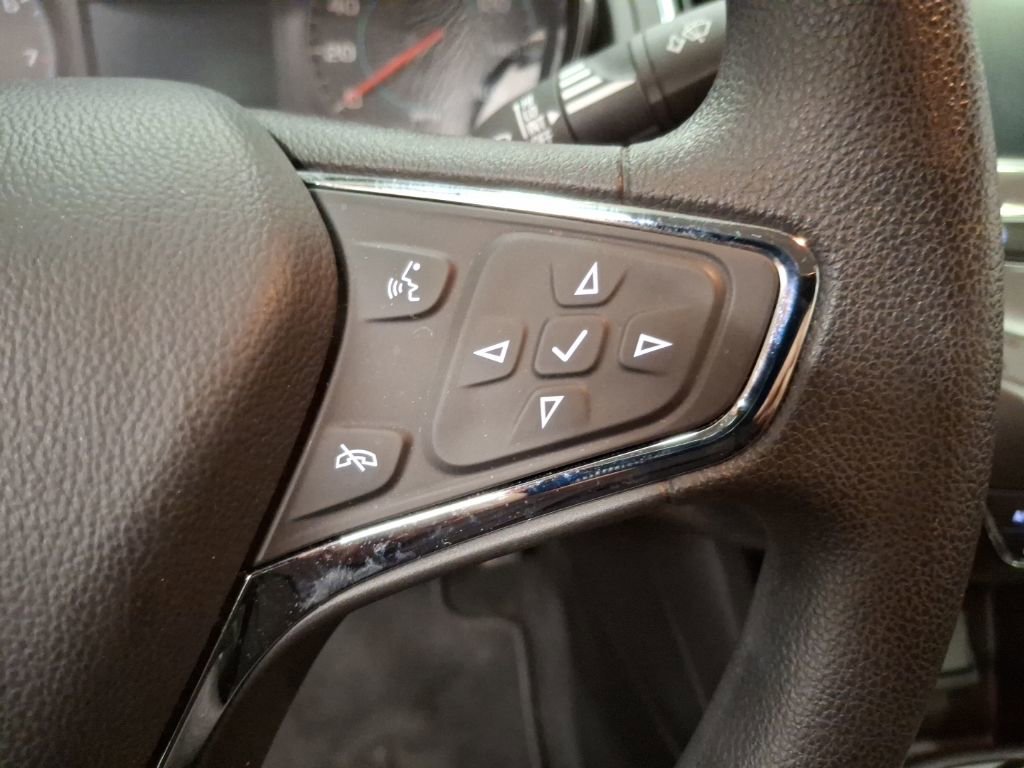 Used 2017 Chevrolet Cruze LT image 21