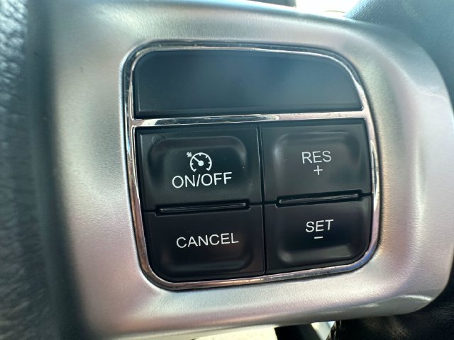Used 2011 Dodge Challenger SRT8 w/ SRT Option Group II RWD image 14