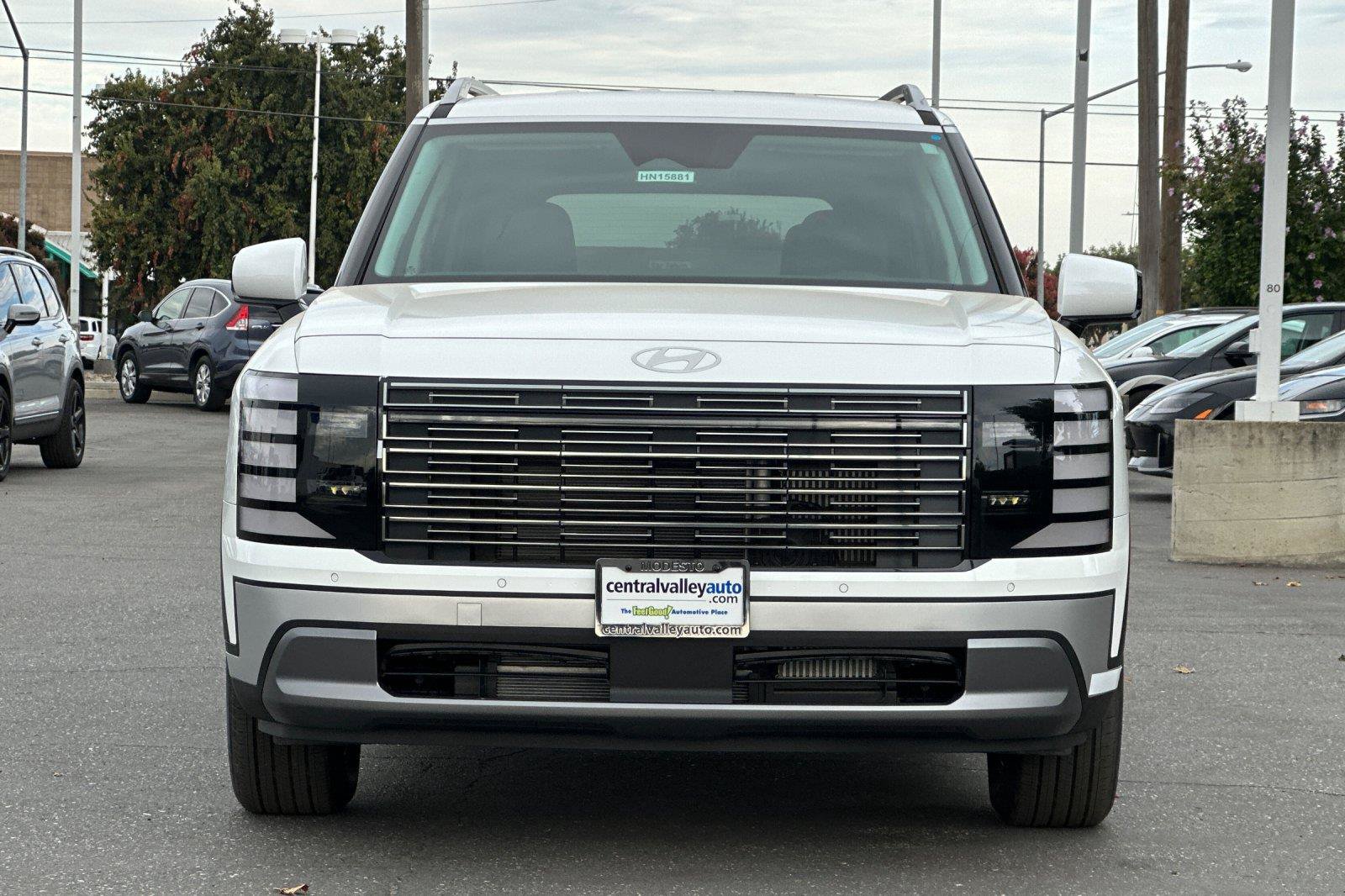 New 2027 Hyundai Palisade SEL FWD image 8