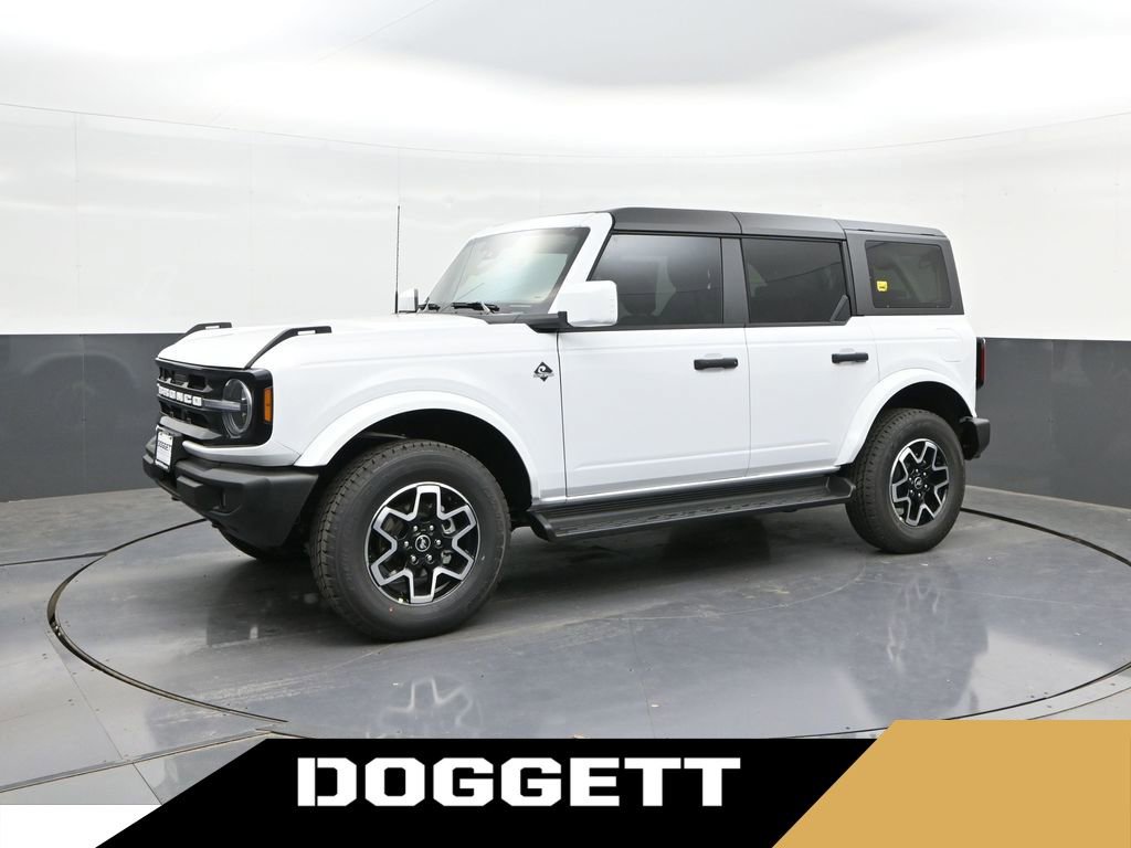 New 2026 Ford Bronco Outer Banks AWD/4WD image 1