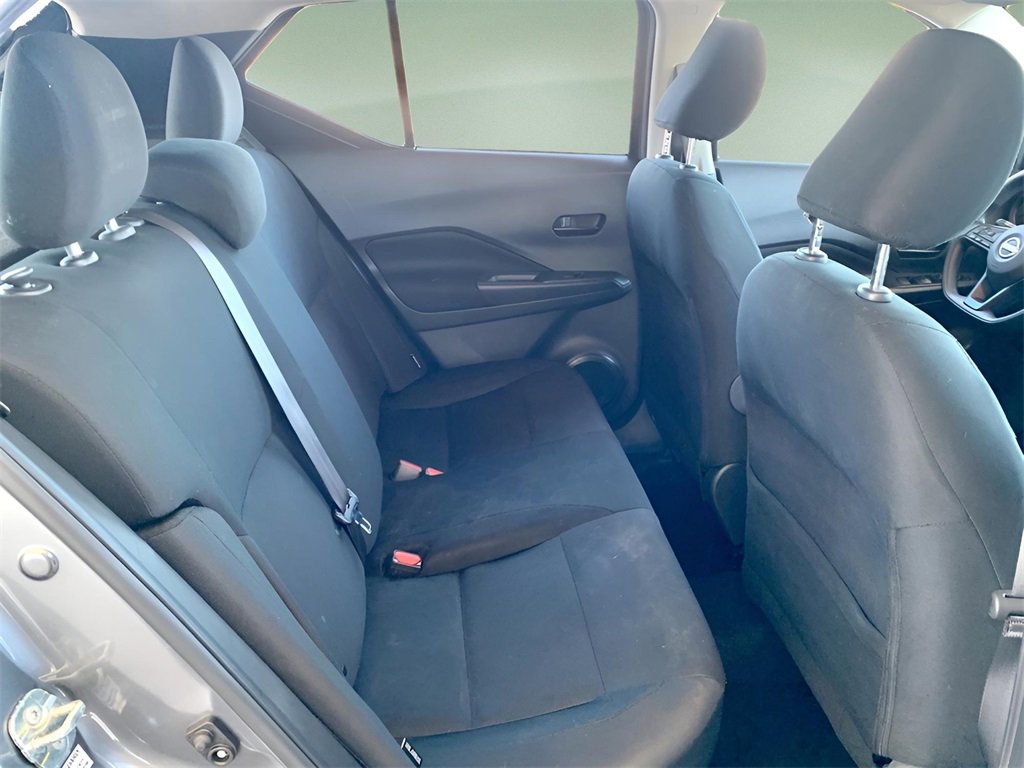 Used 2024 Nissan Kicks S image 23