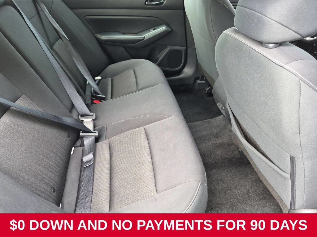 Used 2025 Nissan Altima 2.5 SV FWD image 29