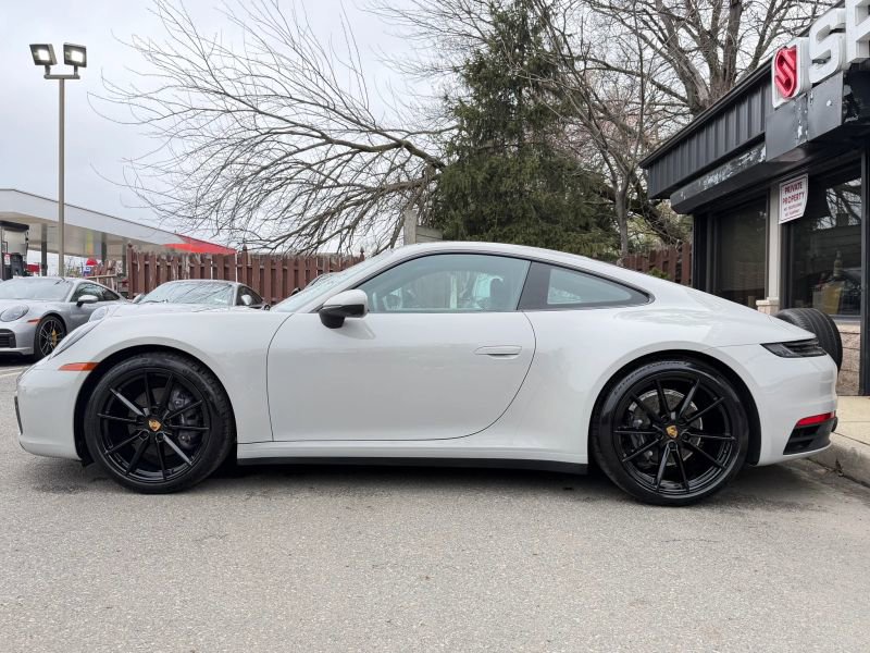 Used 2021 Porsche 911 Carrera image 8