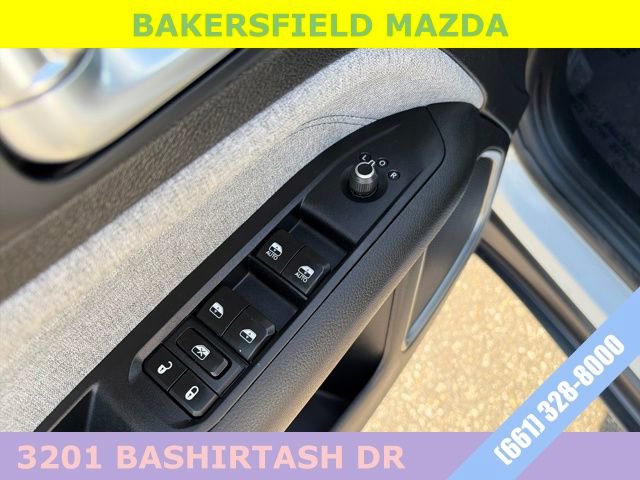 Used 2023 Jeep Compass Sport image 11