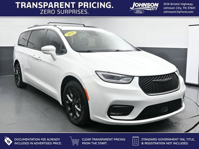 Used 2021 Chrysler Pacifica Limited w/ S Appearance Package AWD/4WD image 1