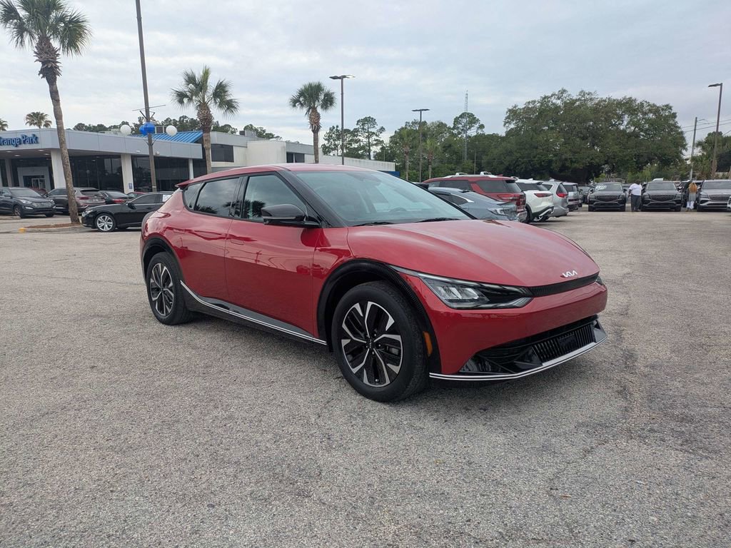 Used 2023 Kia EV6 Wind RWD image 1