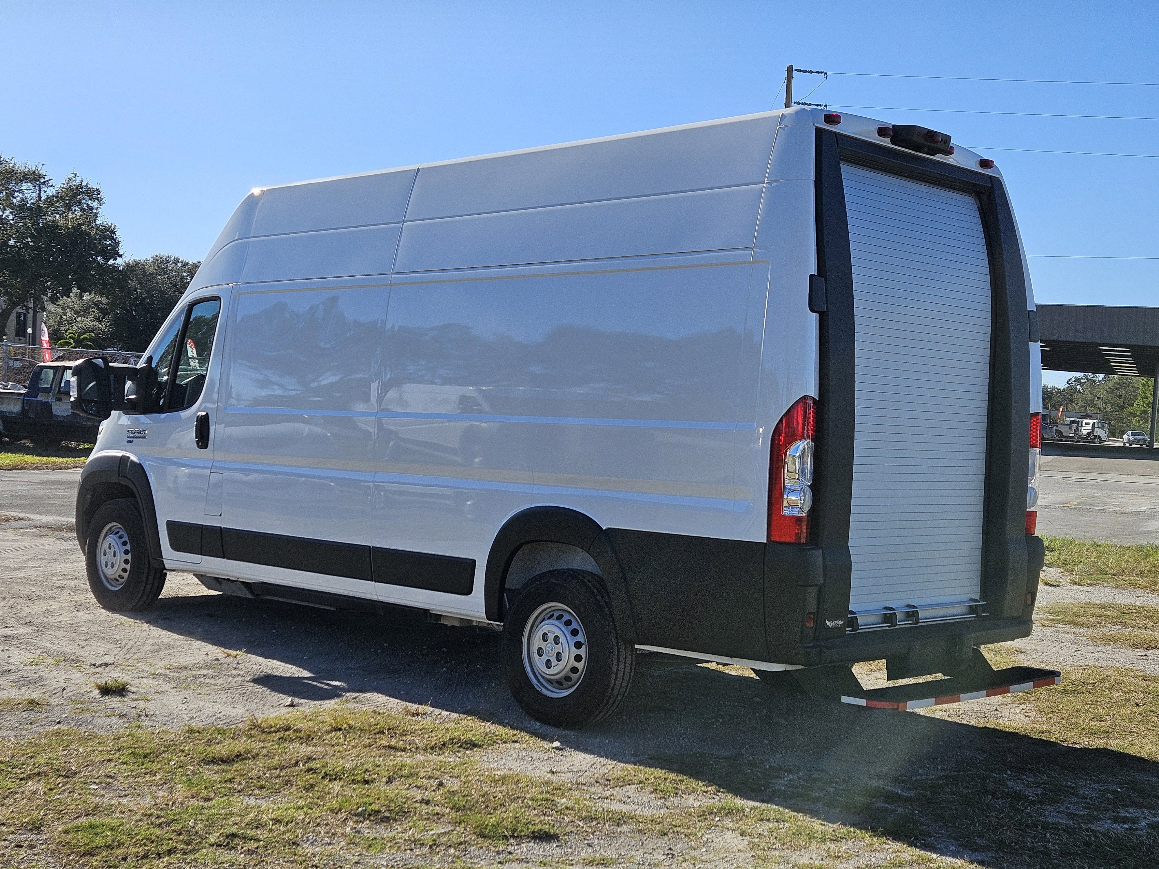 Used 2024 RAM ProMaster 3500 w/ Delivery Van Package image 3