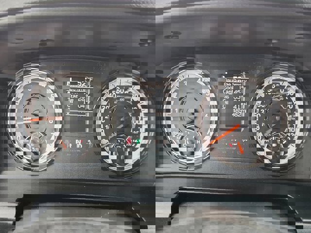 Used 2024 RAM 1500 Classic SLT image 18