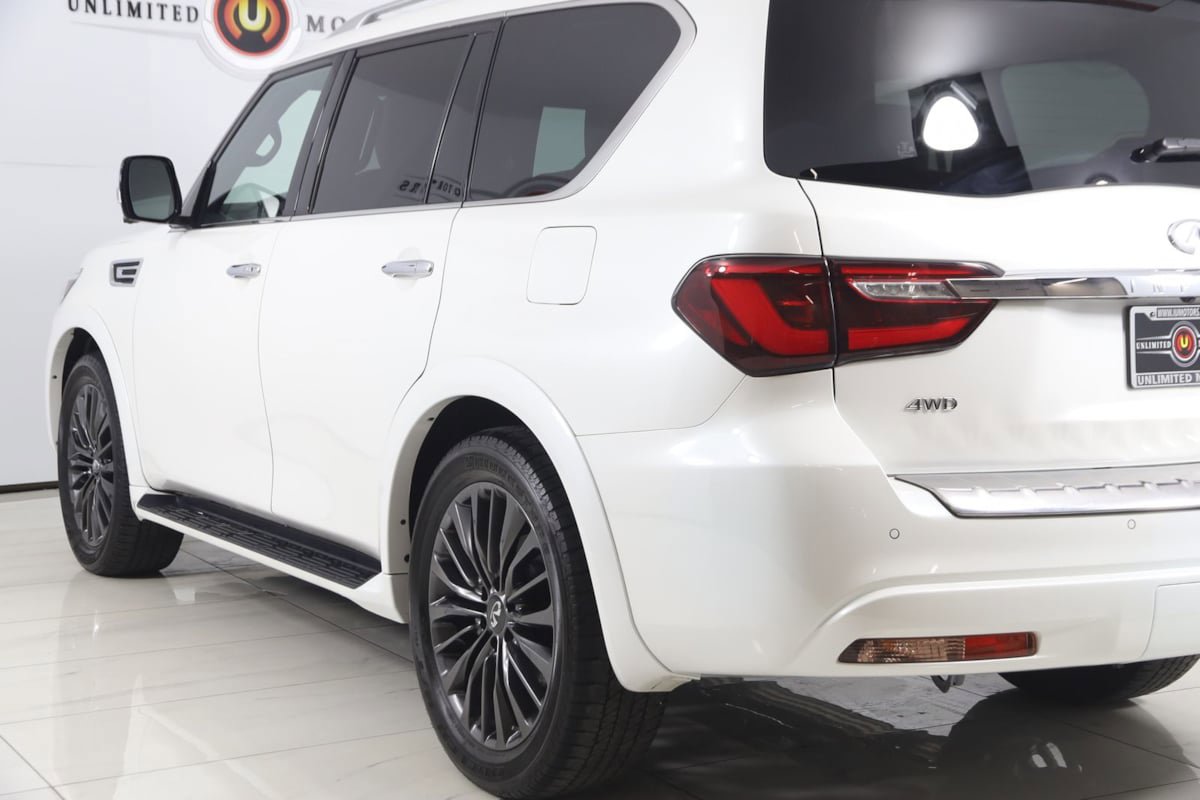 Used 2023 INFINITI QX80 Sensory w/ Cargo Package AWD/4WD image 30