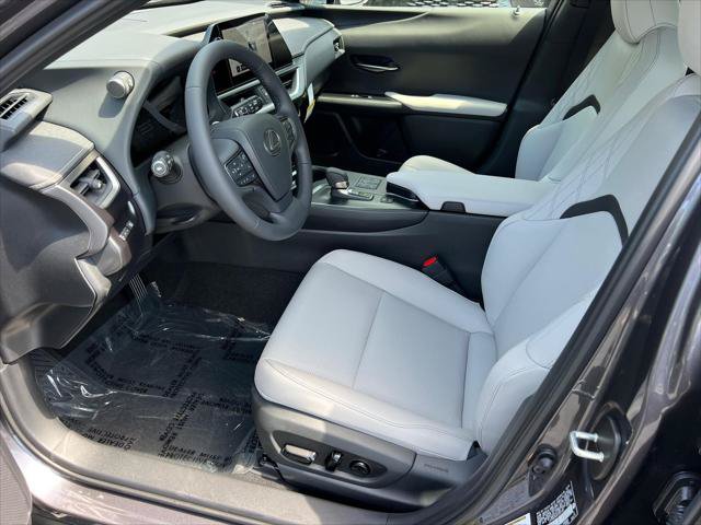 Certified 2026 Lexus UX 300h FWD image 10