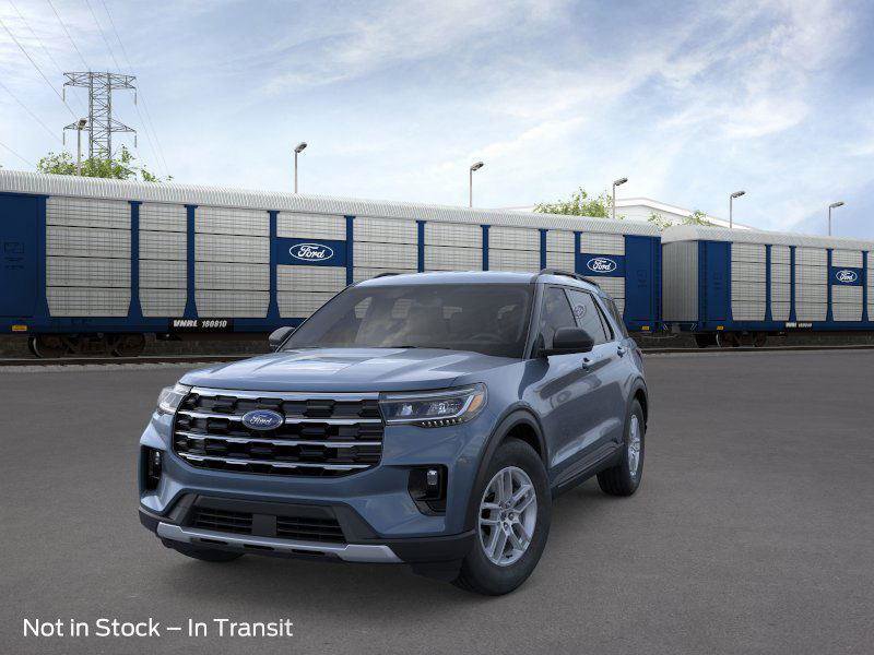 New 2026 Ford Explorer Active w/ Active Comfort Package image 2