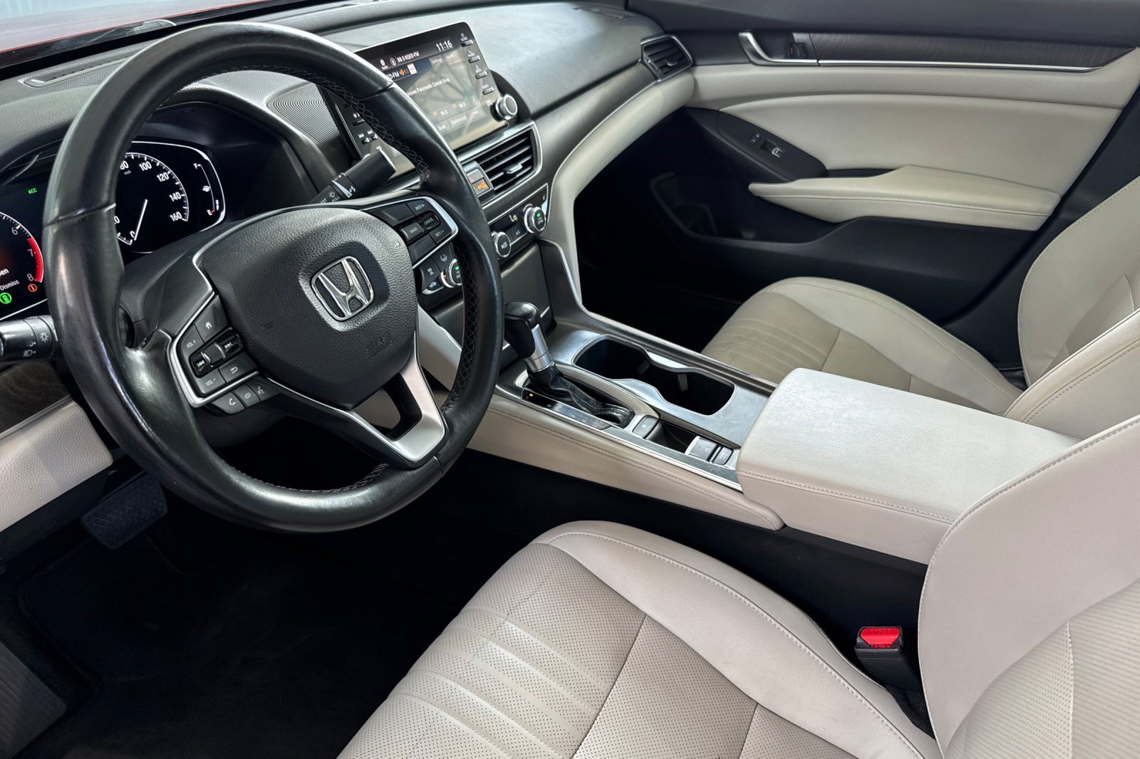 Used 2018 Honda Accord EX-L image 11
