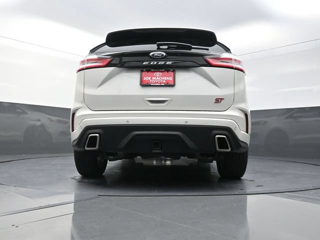 Used 2023 Ford Edge ST w/ Equipment Group 401A AWD/4WD image 40