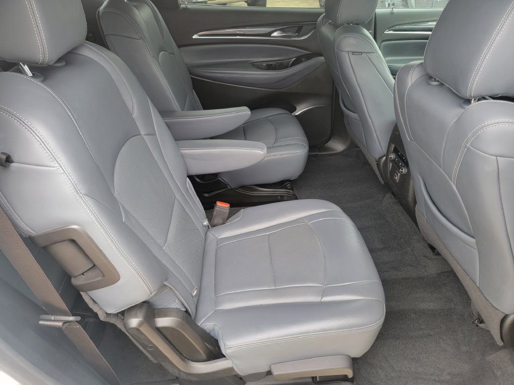 Used 2024 Buick Enclave Essence FWD image 15