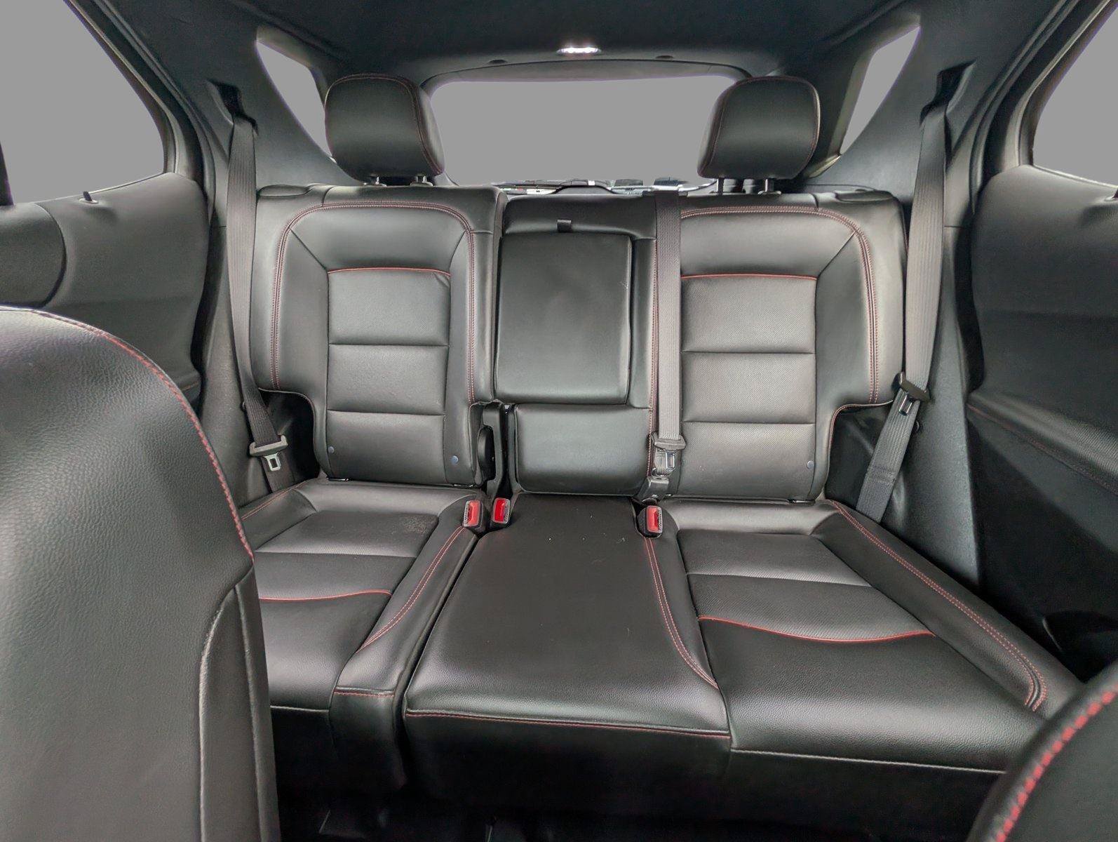 Used 2022 Chevrolet Equinox RS w/ RS Leather Package FWD image 13