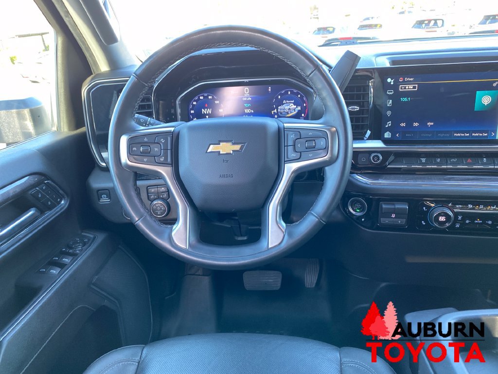 Used 2024 Chevrolet Silverado 2500 LTZ AWD/4WD image 13
