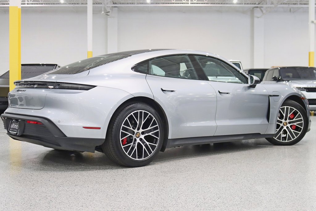 Used 2021 Porsche Taycan 4S image 9