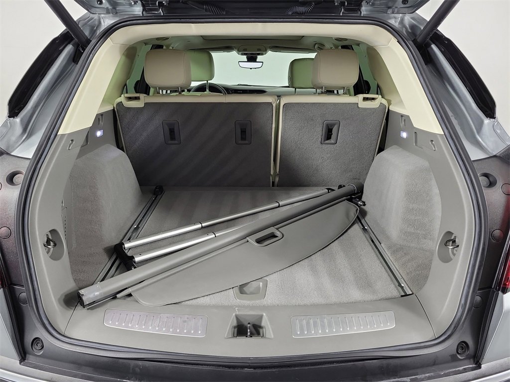 Certified 2023 Cadillac XT5 Premium Luxury w/ Technology Package image 8