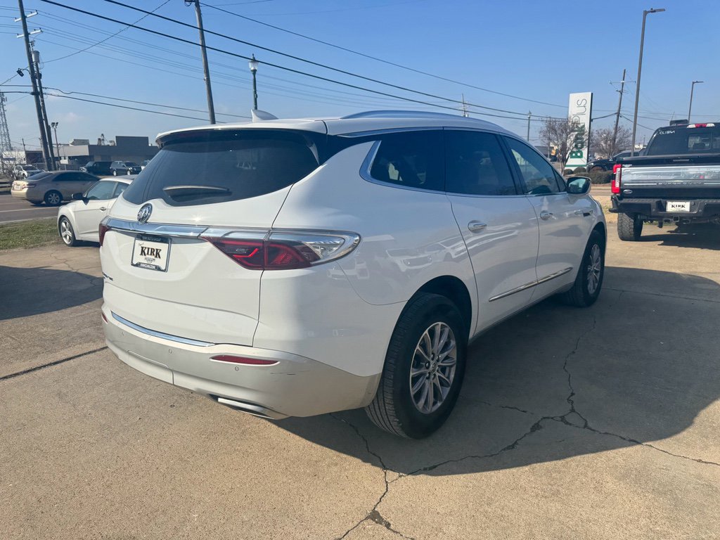 Used 2024 Buick Enclave Premium image 5