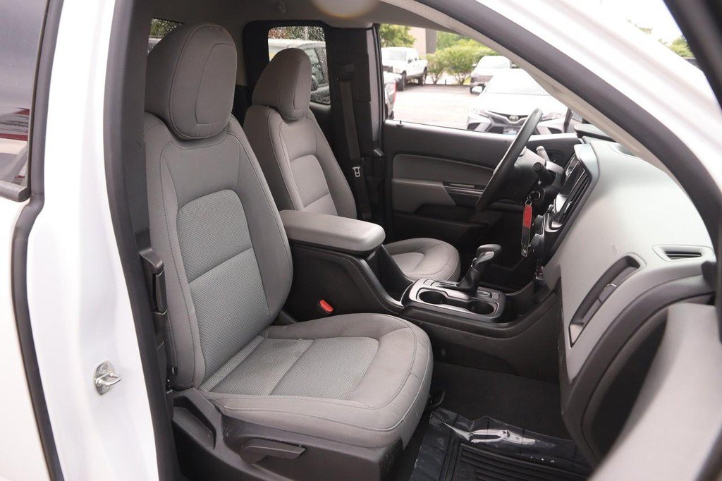 Used 2022 Chevrolet Colorado W/T RWD image 22