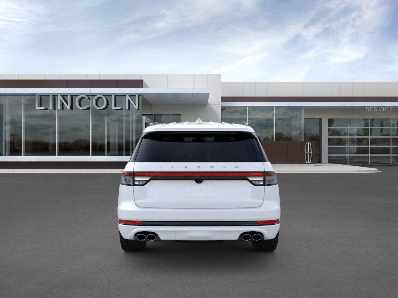 New 2026 Lincoln Aviator AWD w/ Jet Appearance Package image 5