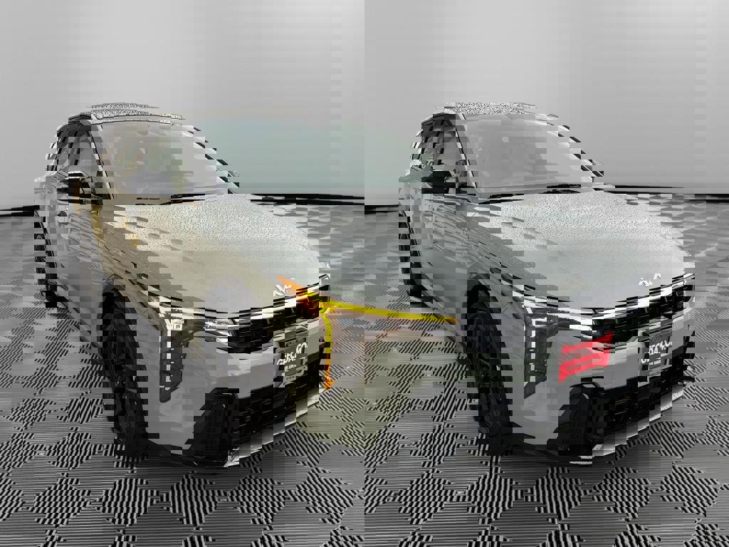 New 2026 Kia K4 GT-Line Turbo image 3