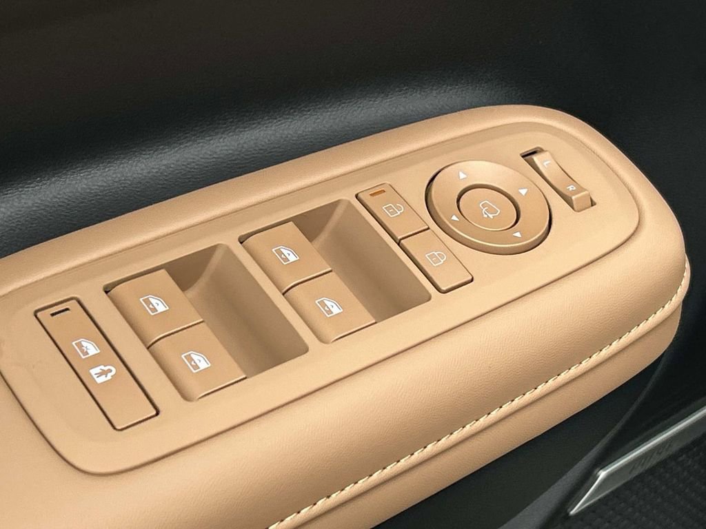 New 2026 Hyundai Santa Fe Calligraphy image 17