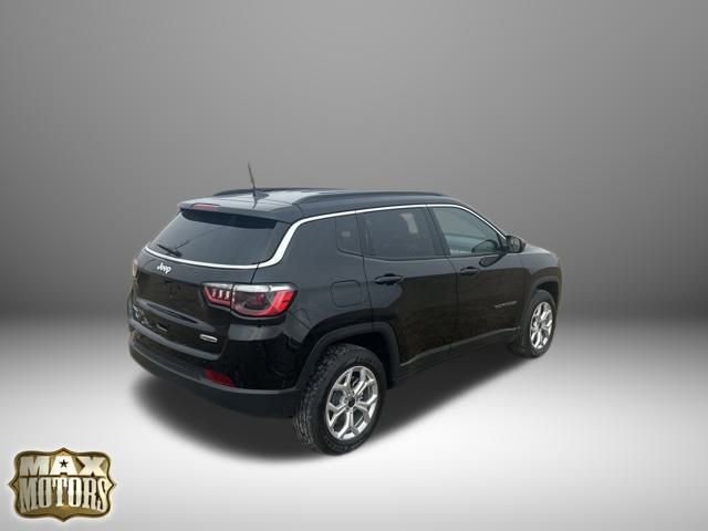 New 2025 Jeep Compass Latitude image 10
