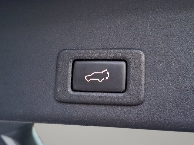 Used 2019 Subaru Ascent Limited AWD/4WD image 30