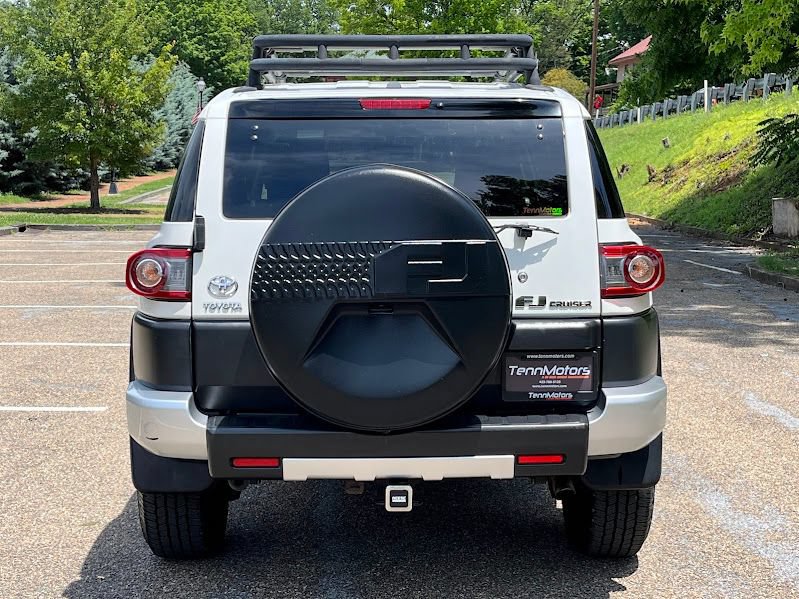 Used 2014 Toyota FJ Cruiser 4WD w/ Convenience Package image 23