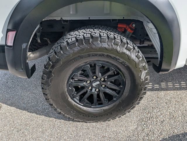 Certified 2024 Ford F150 Raptor AWD/4WD image 14