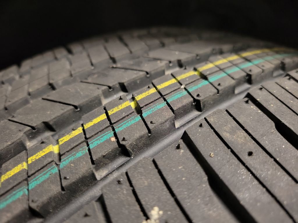 Used 2021 Chrysler Pacifica Touring-L image 11