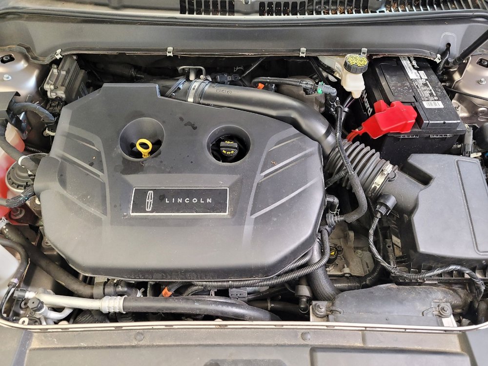 Used 2018 Lincoln MKZ Reserve w/ Technology Package FWD image 30