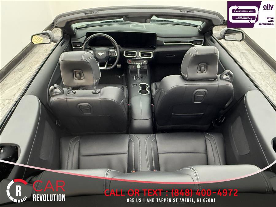 Used 2025 Ford Mustang Premium RWD image 14