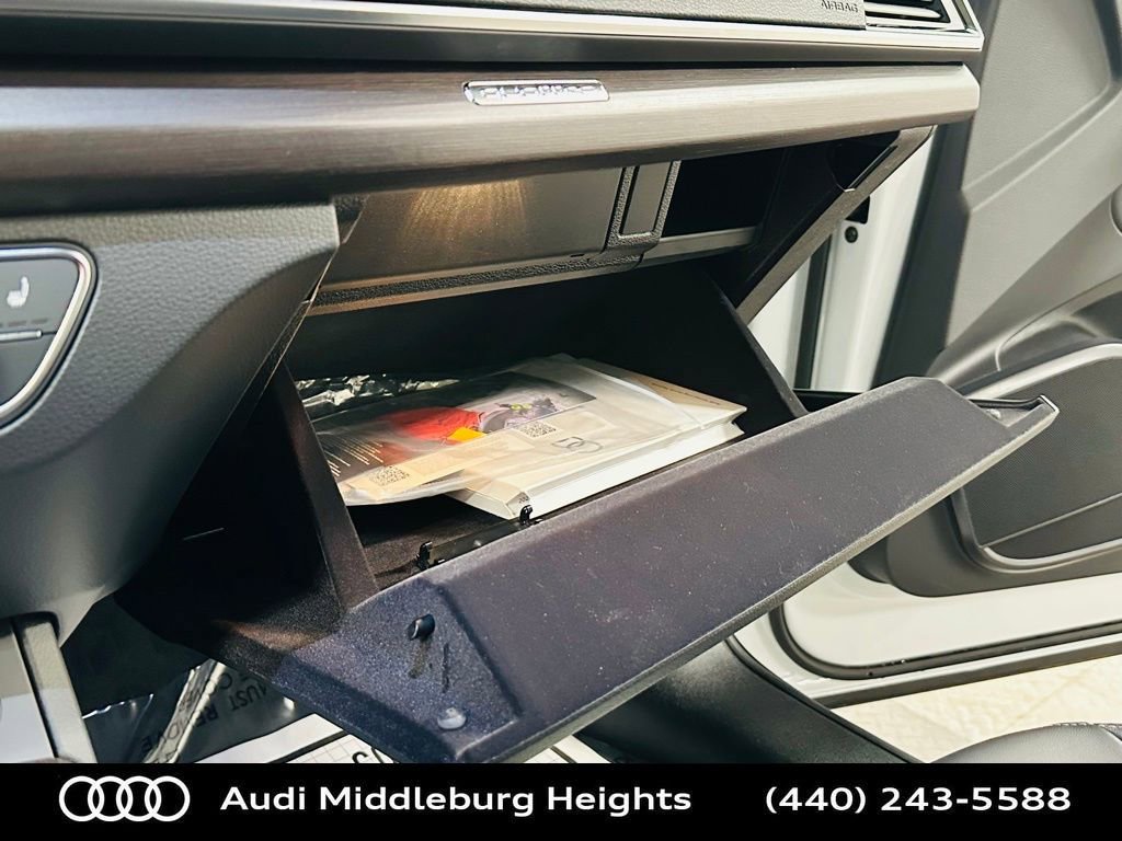 Certified 2023 Audi Q5 2.0T Premium w/ Convenience Package image 24