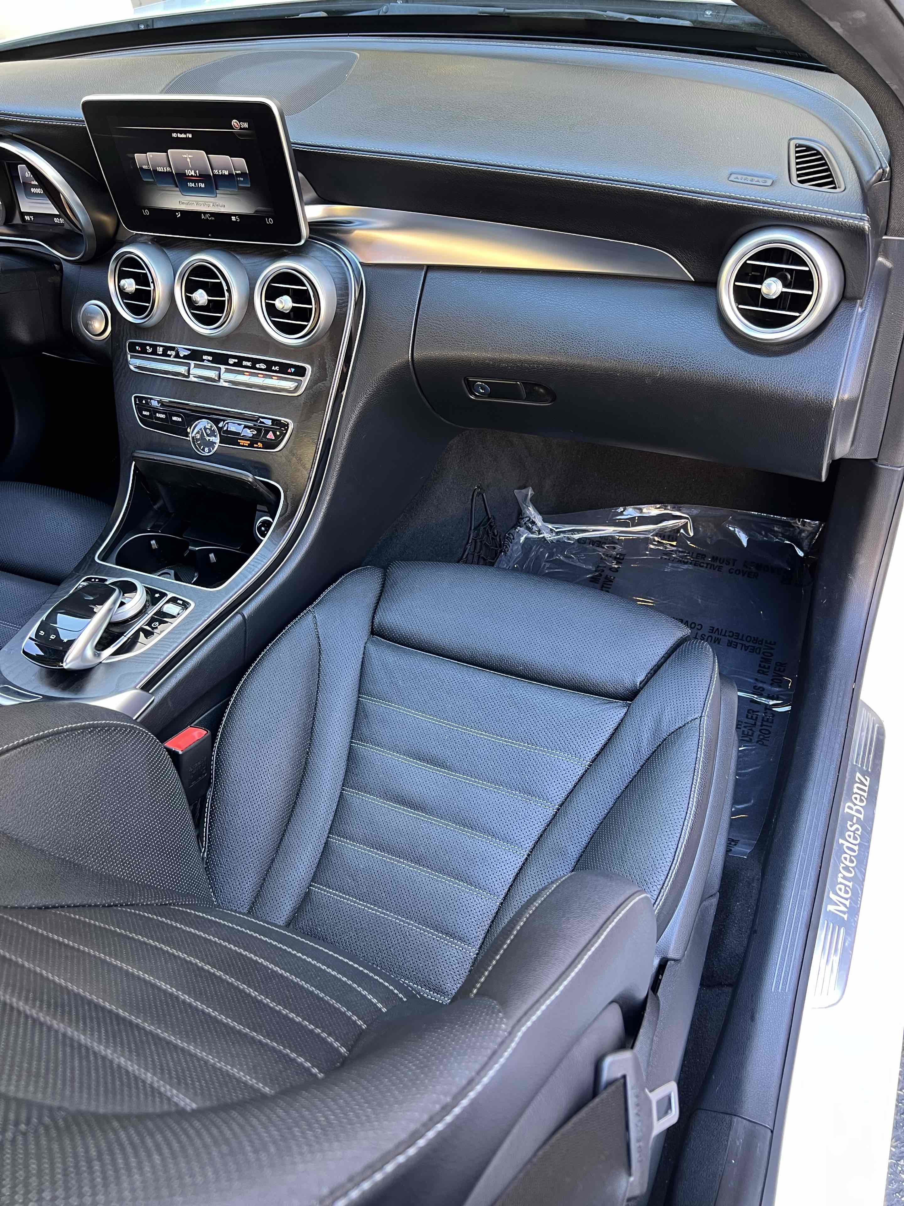 Used 2015 Mercedes-Benz C 300 Sport image 14