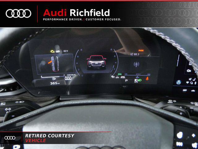 Used 2025 Audi Q5 Prestige AWD/4WD image 25