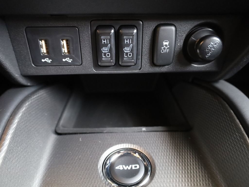 New 2025 Mitsubishi Outlander Sport AWD image 39