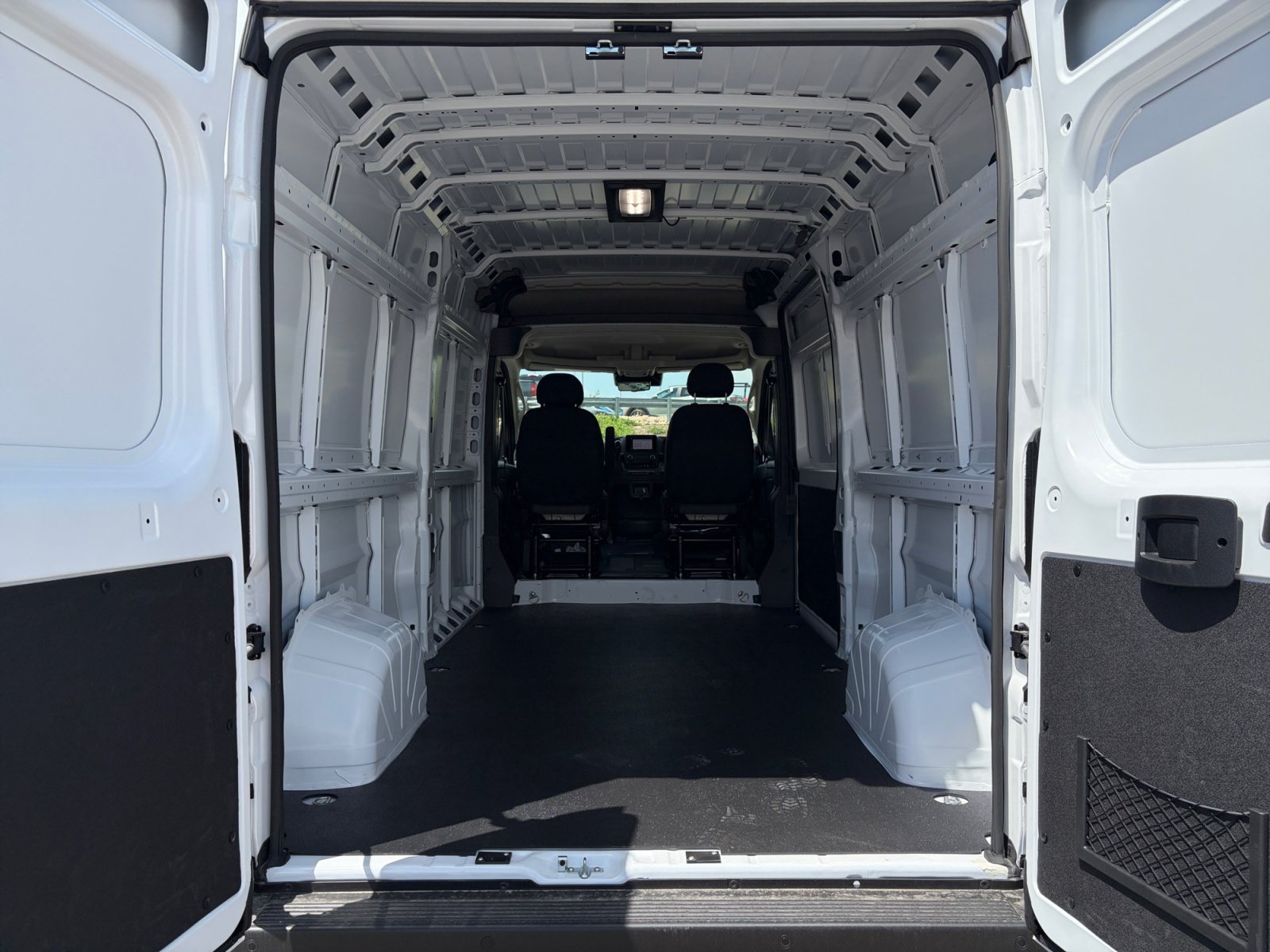 New 2026 RAM ProMaster 3500 w/ Convenience Group FWD image 33