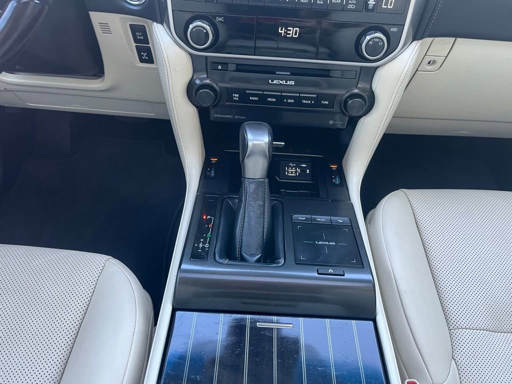 Used 2023 Lexus GX 460 Premium image 42