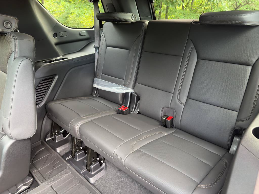 New 2026 Chevrolet Tahoe High Country AWD/4WD image 30
