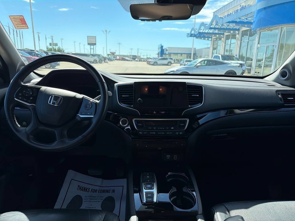 Certified 2020 Honda Pilot Touring image 14