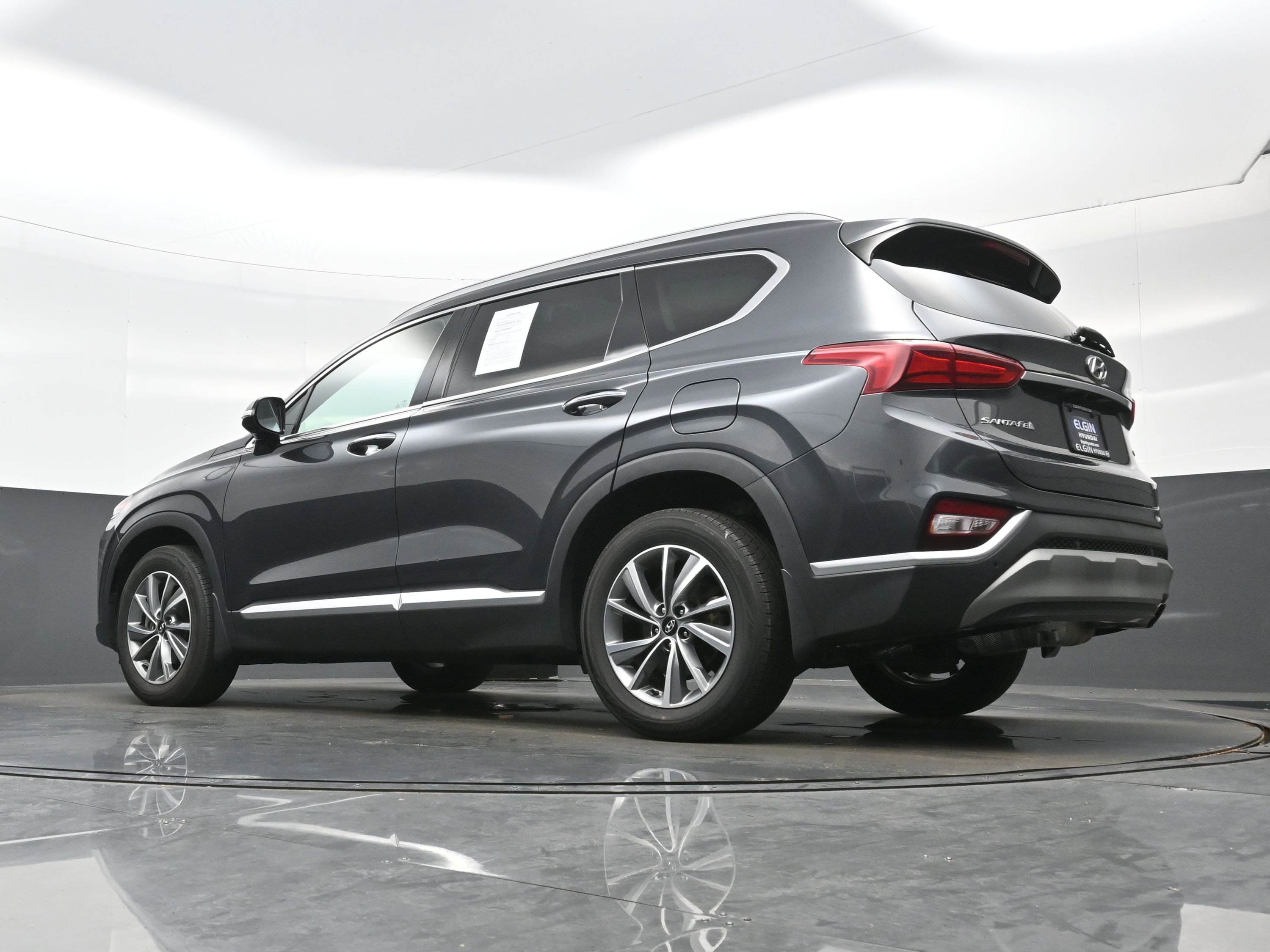 Used 2020 Hyundai Santa Fe SEL w/ Convenience + Premium Package AWD/4WD image 29