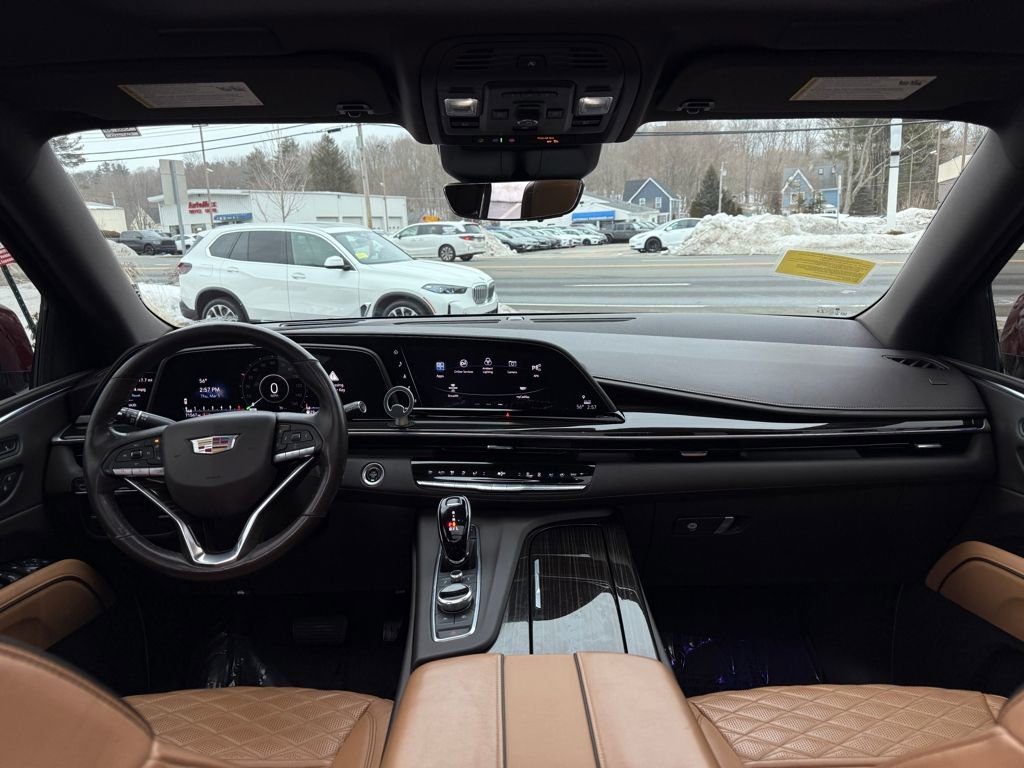 Used 2021 Cadillac Escalade Premium Luxury image 20