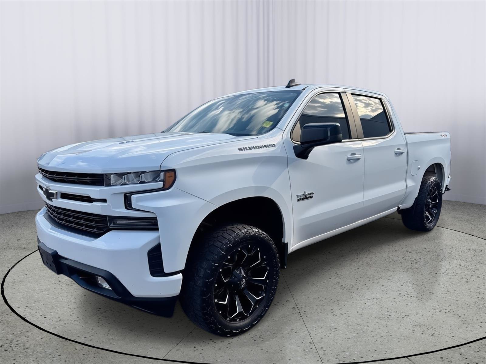 Used 2020 Chevrolet Silverado 1500 RST w/ Texas Edition AWD/4WD image 12