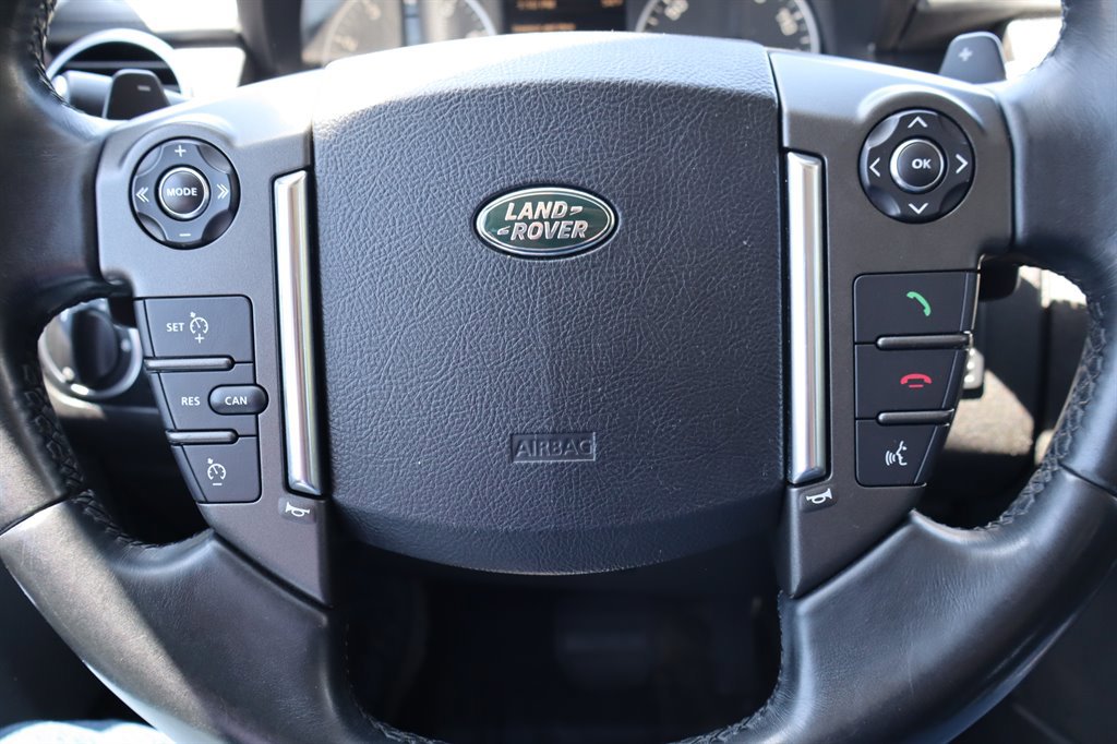 Used 2016 Land Rover LR4 HSE LUX AWD/4WD image 38